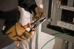 Klein KLE-94130 5pc 1000V Insulated Tool Kit -Makita Shop Sales 2139neeins app1 77493.1692803913