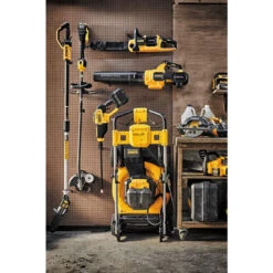 DEWALT DEW-DCMWSP244U2-CA 2X20V MAX 21-1/2" Brushless Cordless Fwd Self-Propelled Lawn Mower 2x 10.0Ah Kit -Makita Shop Sales 300DPI 1000px DW 20V 60V Outdoor 2020 G1 15837.1645639068