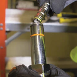 Klein KLE-32807MAG 7-in-1 Multi-Bit Screwdriver Magnetic Nut Driver -Makita Shop Sales 32807mag app1 13969.1679414008