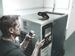 Wera Tools WERA-05023461001 1/4" Hex Drive 416 RA T-Handle W/ Ratchet Function -Makita Shop Sales 416 ra motiv 07 05 07 22 10188 19589.1668445466