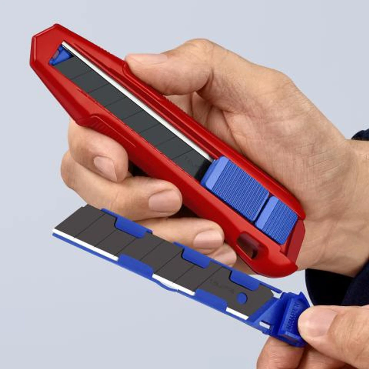 Knipex KNIP-9010165BKA CutiX Universal Snap Knife 11 Knipex KNIP-9010165BKA CutiX Universal Snap Knife - Image 9