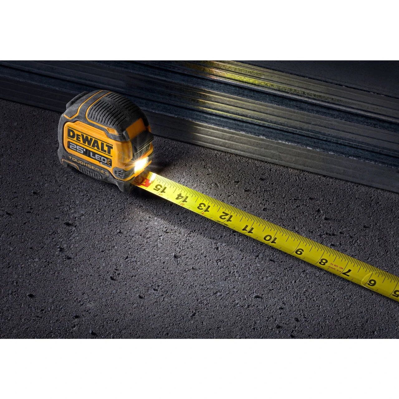 DEWALT DEW-DWHT35625S TOUGHSERIES 25 FT Lighted Tape Measure 10 DEWALT DEW-DWHT35625S TOUGHSERIES 25 FT Lighted Tape Measure - Image 8