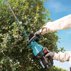Makita MAK-UH005GZ-T-04313 40V MAX XGT 30in Hedge Trimmer With Starter Kit -Makita Shop Sales UH005GZ 02 23518 72753.1681231284