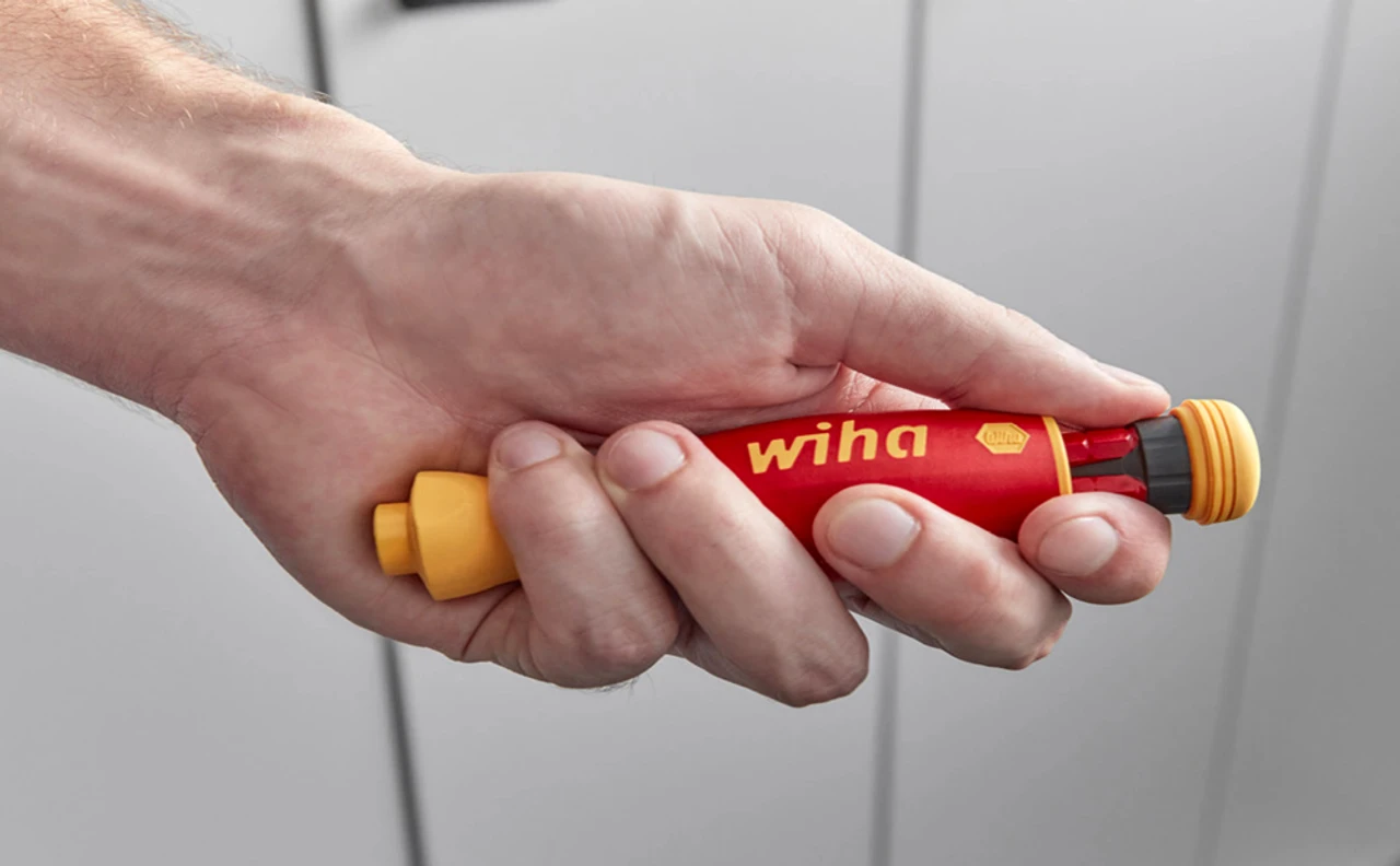 Wiha Tools WIHA-28345 Insulated SlimLine PocketMax Multi Driver 6pc 4 Wiha Tools WIHA-28345 Insulated SlimLine PocketMax Multi Driver 6pc - Image 2