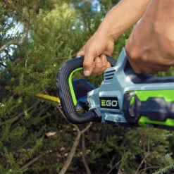 EGO Power EGO-HT2411 POWER+ 56V Brushless 24in Hedge Trimmer 2.5Ah Kit -Makita Shop Sales ht2410 24 brushlesshedgetrimmer 4 weatherresistant 01287.1678809047