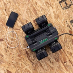 Metabo-HPT HPT-UC18YTSLM 4 Port 18V/36V Lithium Ion Battery Charger -Makita Shop Sales uc18ytsl lifestyle 1 39454.1684501518